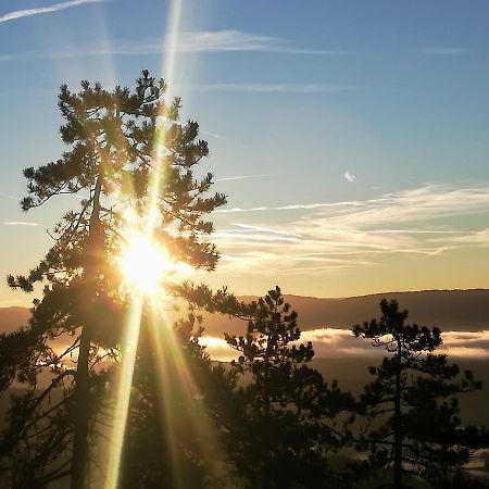 Appartement La Bernardine Au Coeur Du Jura Orgelet Kültér fotó